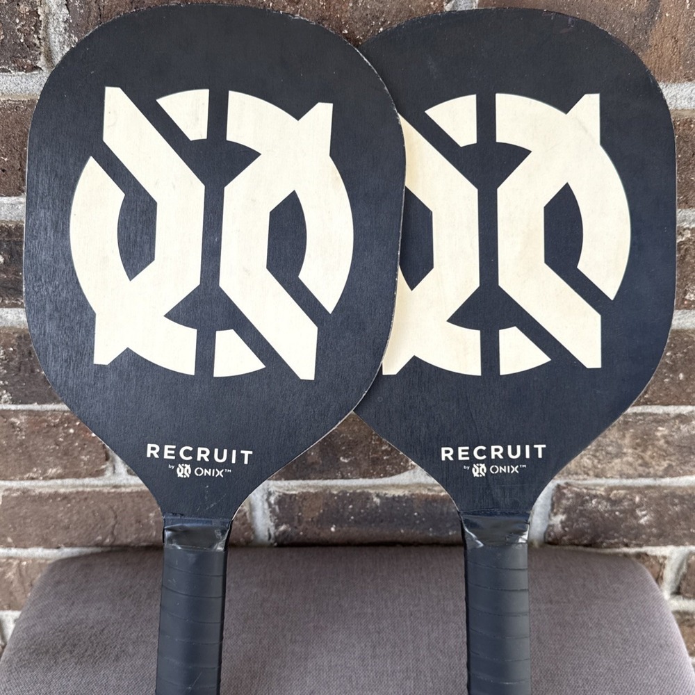 Recruit By ONIX Pickleball set‎ of two paddles black-and-white used